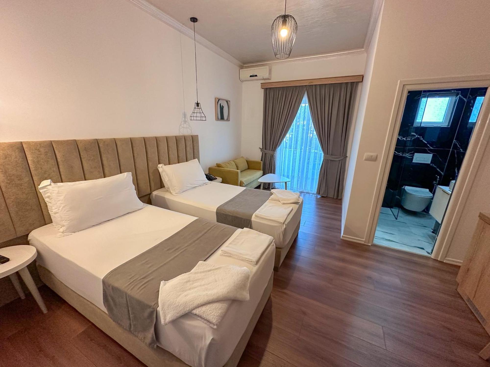 Hotel Murati Ksamil Eksteriør bilde